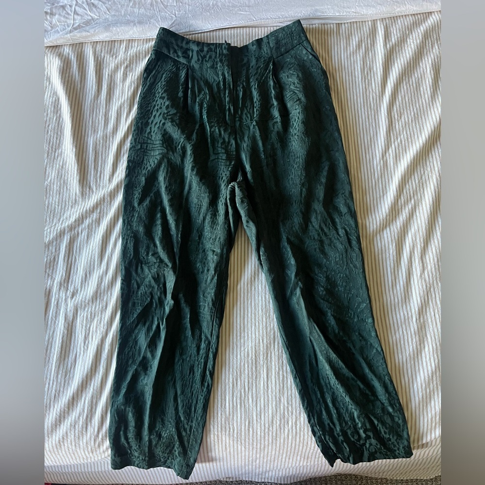 H&M High waist dark green leopard pants
